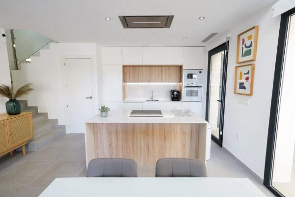 Casa independiente en calle Gabriel Garcia Marquez s/n