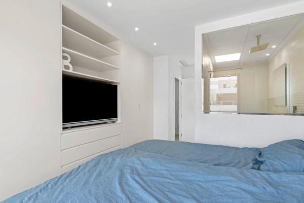 Casa independiente en calle Infanta Cristina, 38