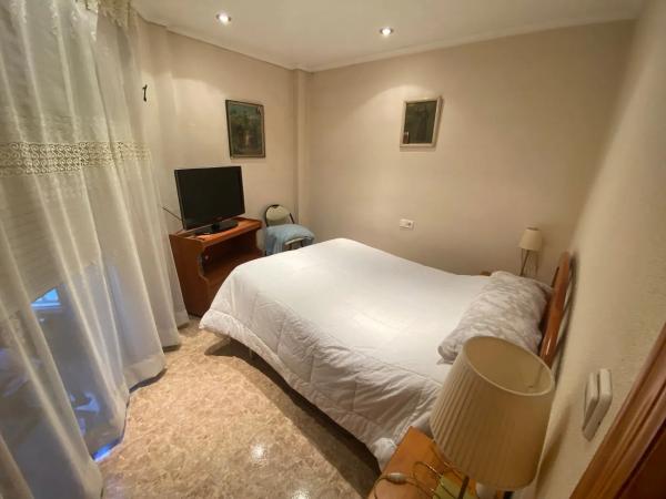 Chalet adosado en calle Salitre