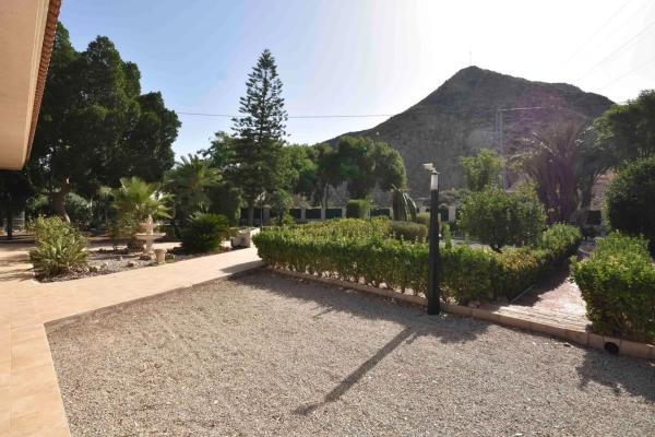 Casa independiente en vereda virgen de camino s/n