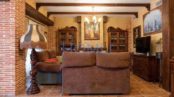 Chalet pareado en calle Vicente Blasco Ibáñez