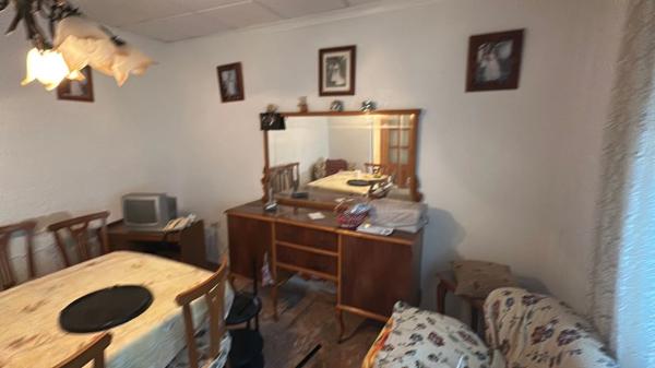 Chalet adosado en calle Castell