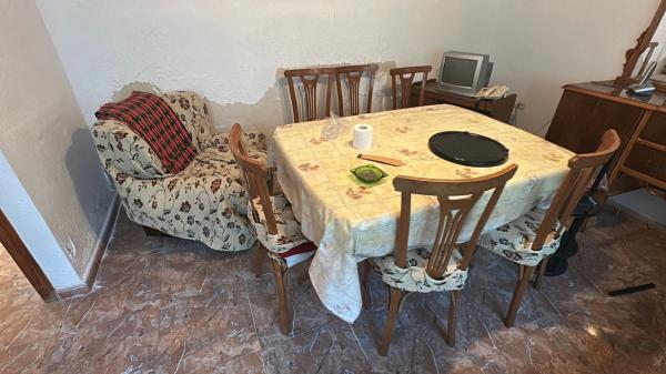 Chalet adosado en calle Castell