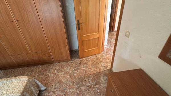 Chalet adosado en calle Castell