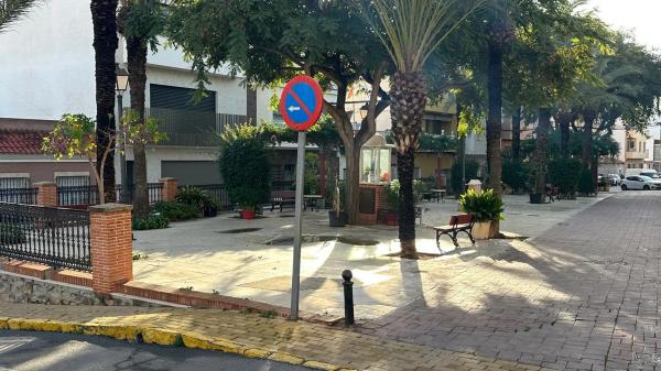 Chalet adosado en calle Castell