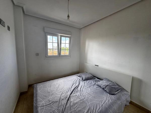 Piso en avenida el Fenoll, 60