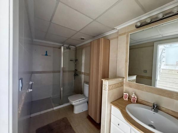 Piso en avenida el Fenoll, 60