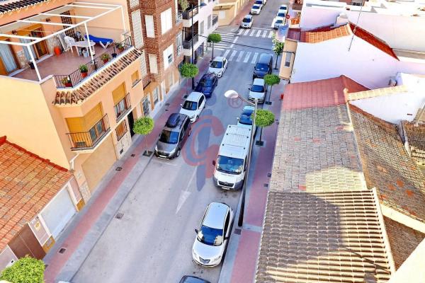 Piso en calle Luis Rivera, 36