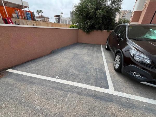 Piso en calle Maestro Alfonso Marín, 3