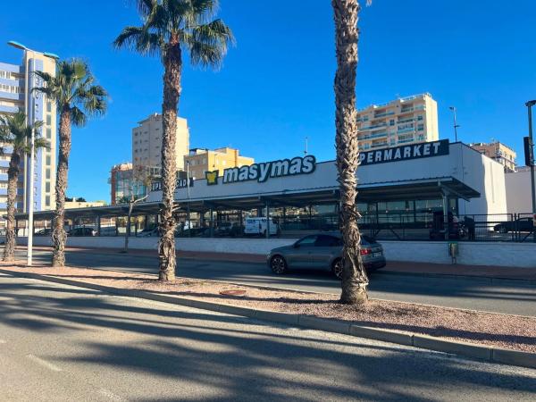 Piso en calle Maestro Alfonso Marín, 3