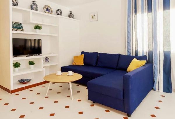 Piso en Charmig lägenhet bara ett stenkast från stranden s/n