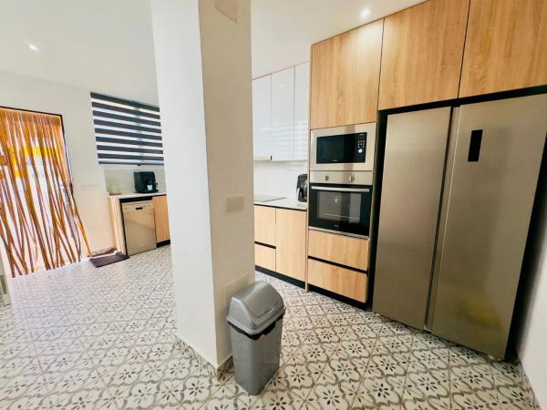 Chalet pareado en avenida l'Herba Bona