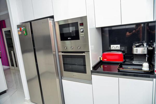 Chalet adosado en calle la Herrada