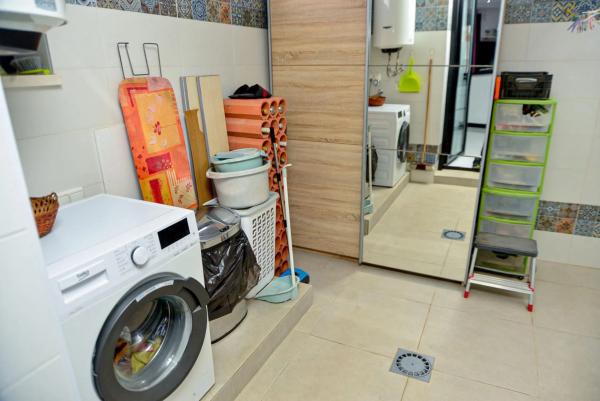 Chalet adosado en calle la Herrada