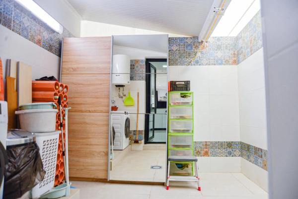 Chalet adosado en calle la Herrada