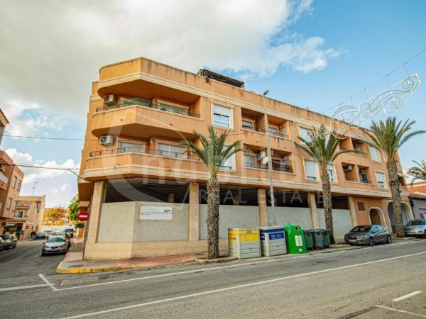 Ático en Los Montesinos