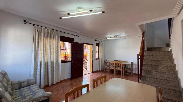 Casa independiente en calle las Escuelas