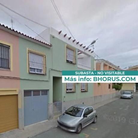 Chalet en camino de los Almendros