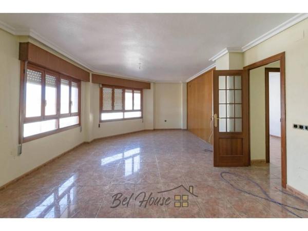 Casa independiente en calle San José Obrero, 5