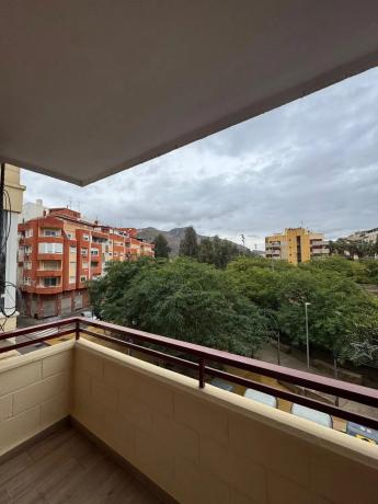 Piso en calle José Ávila, 1