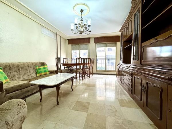 Piso en calle Santo Domingo