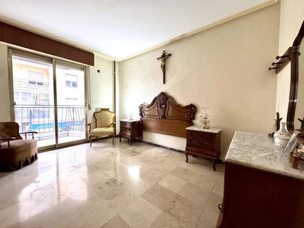 Piso en calle Santo Domingo