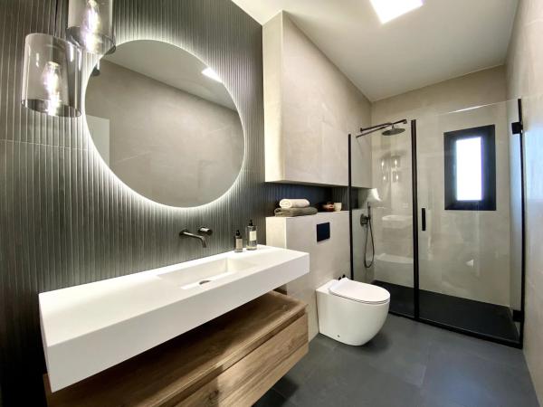 Casa independiente en calle de la Ensenada