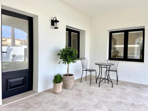 Casa independiente en calle de la Ensenada