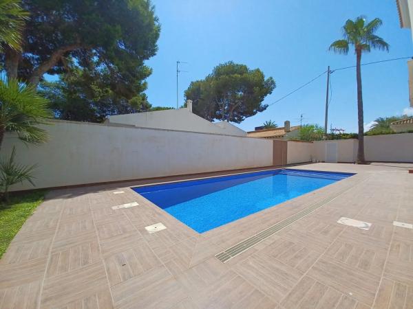 Chalet en Barrio Cabo Roig
