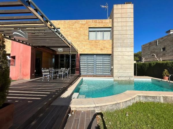 Chalet en Barrio Campoamor