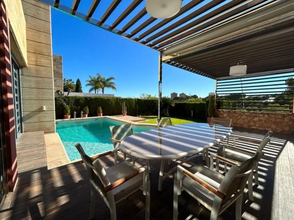 Chalet en Barrio Campoamor