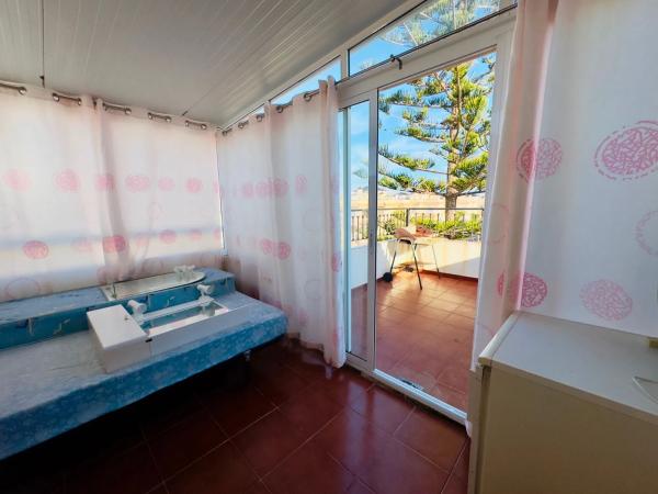 Chalet pareado en calle Cuarzo