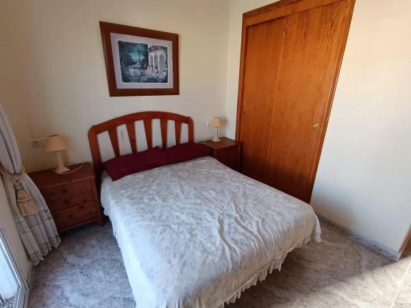 Chalet adosado en calle Fluorita, 4