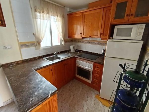 Chalet adosado en calle Fluorita, 4