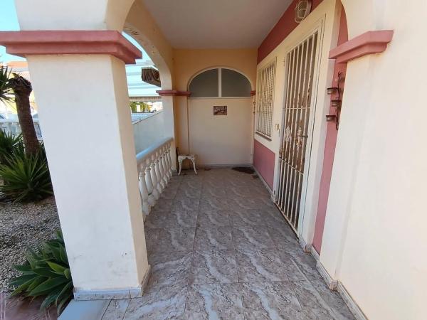 Chalet adosado en calle Fluorita, 4