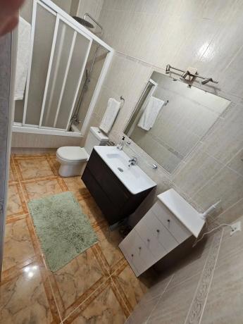 Casa independiente en calle Almudena, 50