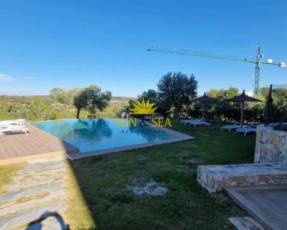 Ático en Barrio Las Colinas Golf