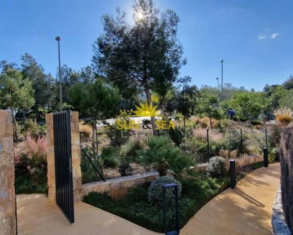 Ático en Barrio Las Colinas Golf