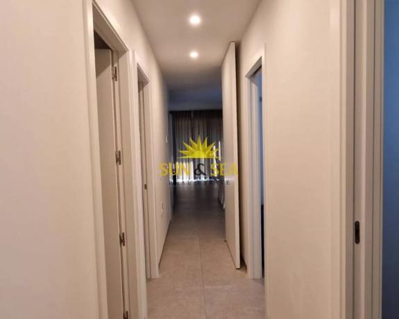 Ático en Barrio Las Colinas Golf