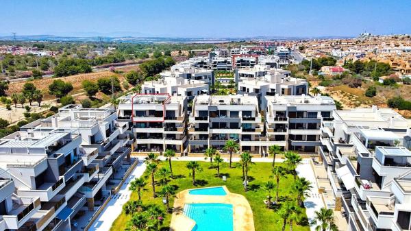 Ático en Barrio Los Almendros-La Florida