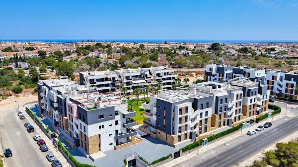 Ático en Barrio Los Almendros-La Florida