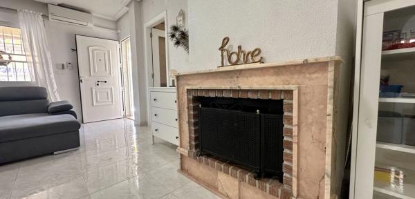 Casa independiente en calle Baikal s/n