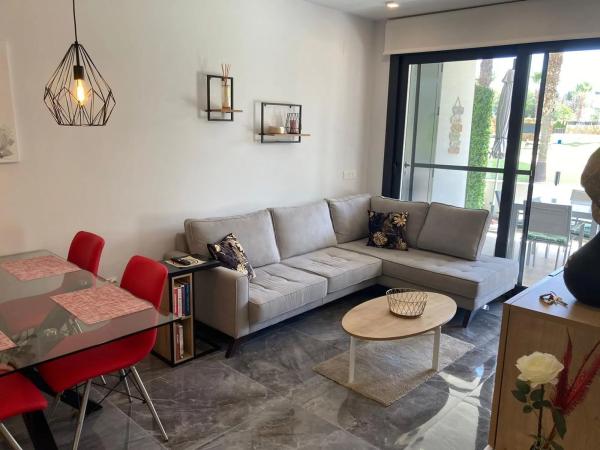 Piso en calle Lagos de Covadonga