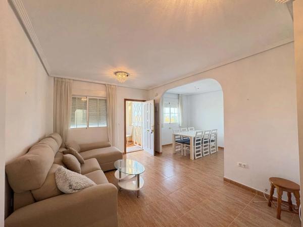 Ático en Barrio Los Almendros-La Florida