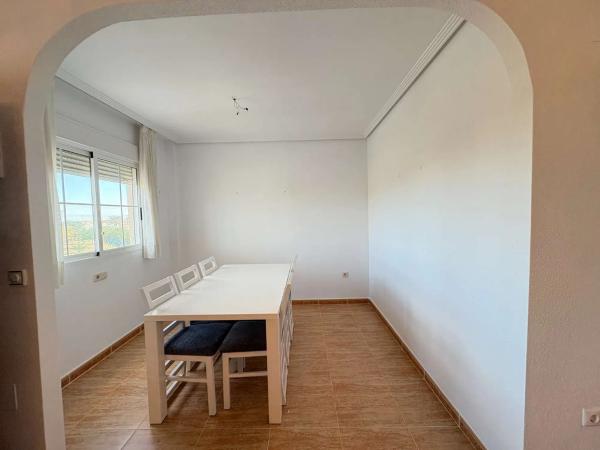 Ático en Barrio Los Almendros-La Florida