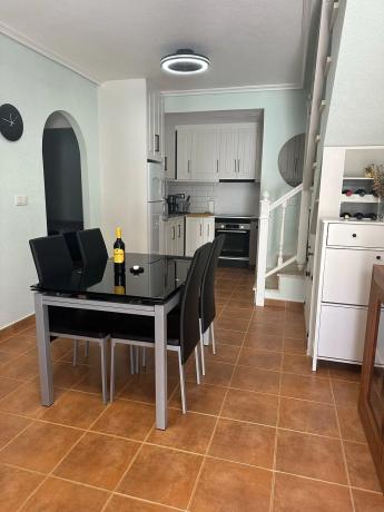 Casa independiente en calle Luis Gordillo, 13