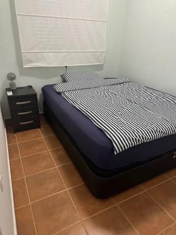 Casa independiente en calle Luis Gordillo, 13