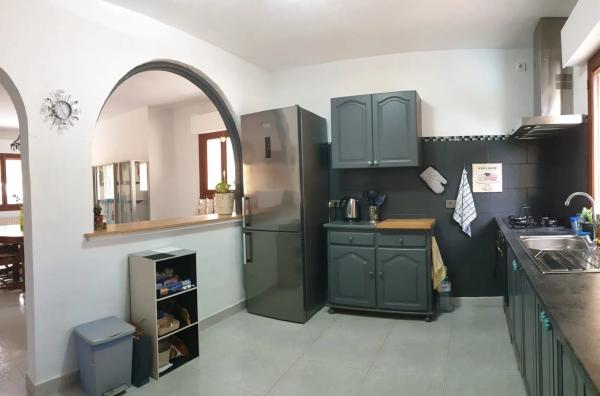 Casa independiente en calle los Pirineos