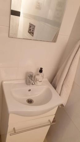 Casa independiente en calle los Pirineos