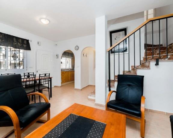 Chalet adosado en calle Azores s/n